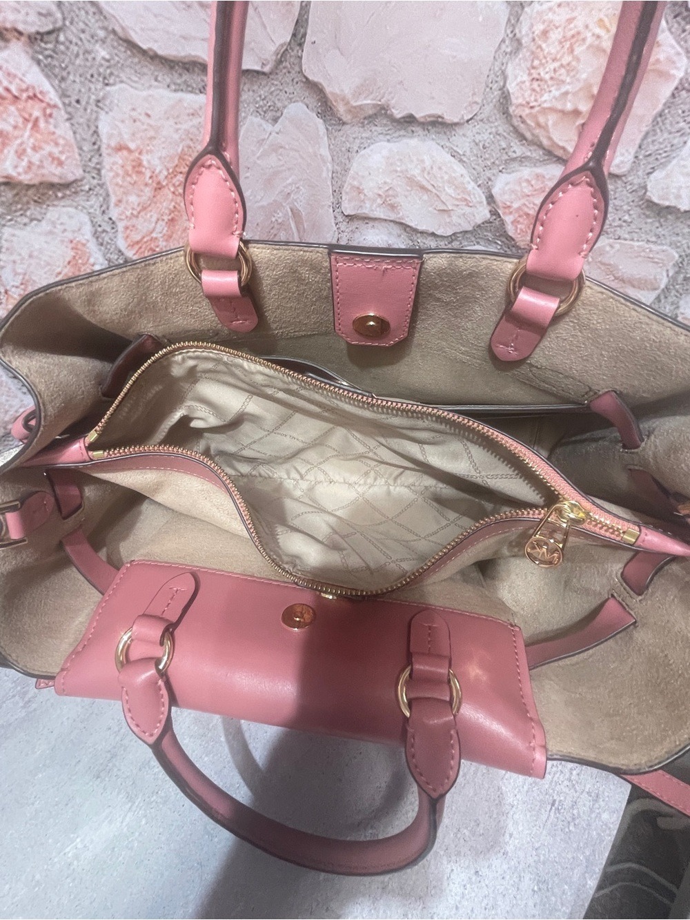 Michael Kors Rose Pink Center Stripe Legacy Hamilton Satchel & Matching Wallet - Picture 7 of 13